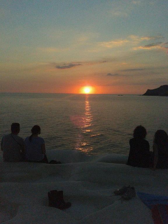 Bed and Breakfast Un Tuffo Alla Scala Dei Turchi Realmonte Zewnętrze zdjęcie